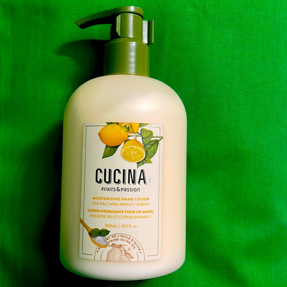 BRAND NEW CUCINA SEA SALT 🧂 & AMALFI LEMON🍋 HAND LOTION. $10